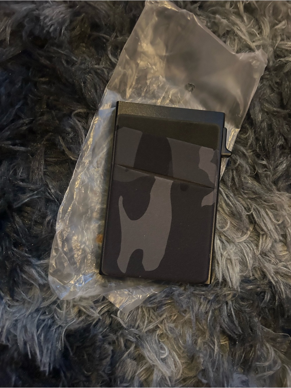 Slim Camo Wallet that pops cards up